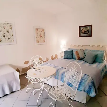 Dimora & Arte Bed & Breakfast 3*